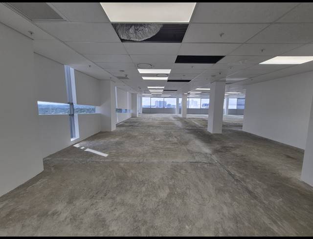 800M² OFFICE TO LET IN SANDTON CENTRAL